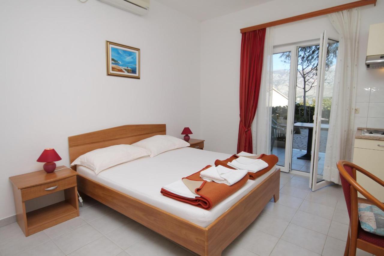 Apartments And Rooms By The Sea Vinjerac, Zadar - 3248 Eksteriør billede